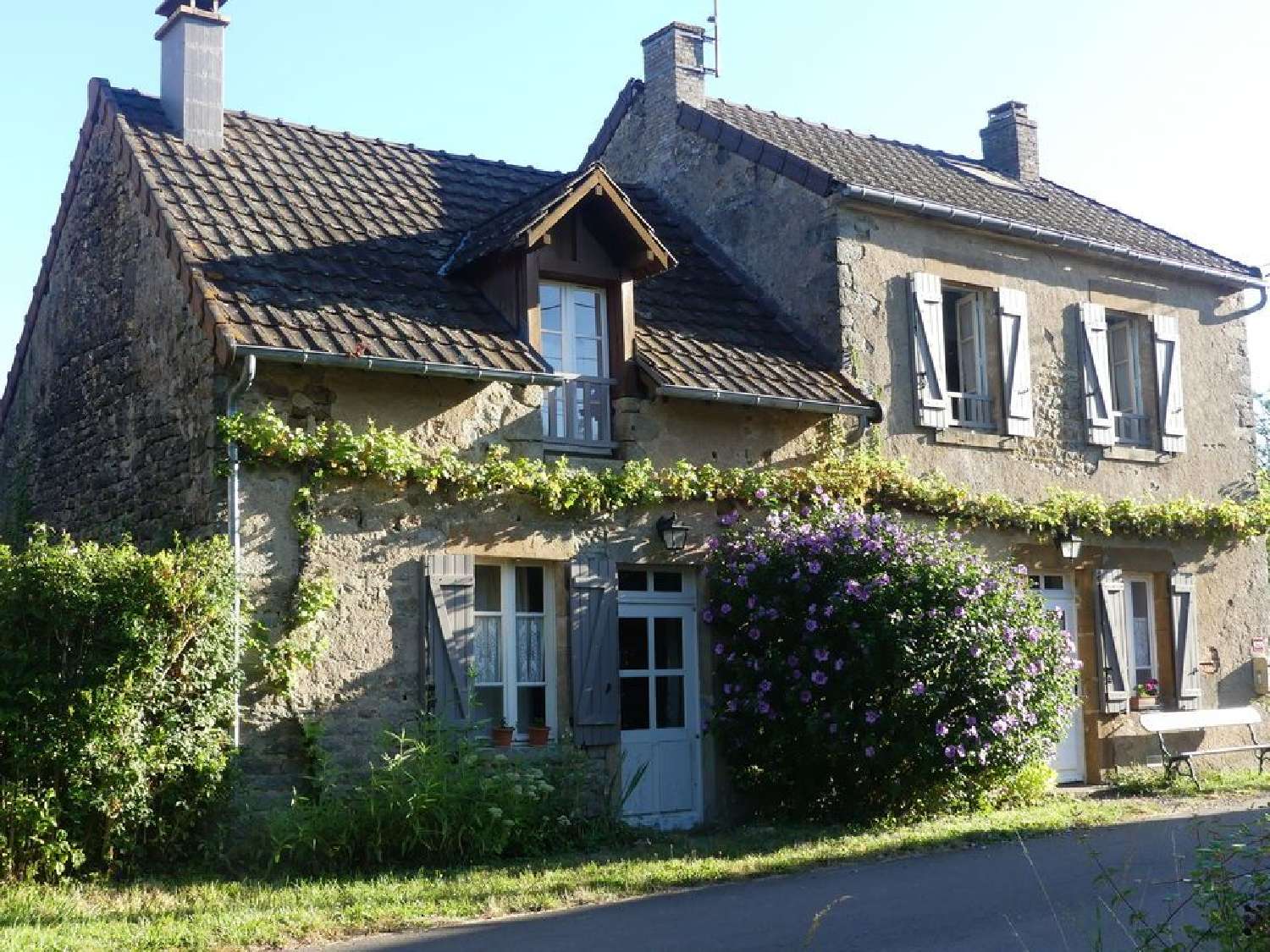 en venta casa Corbigny Nièvre 1