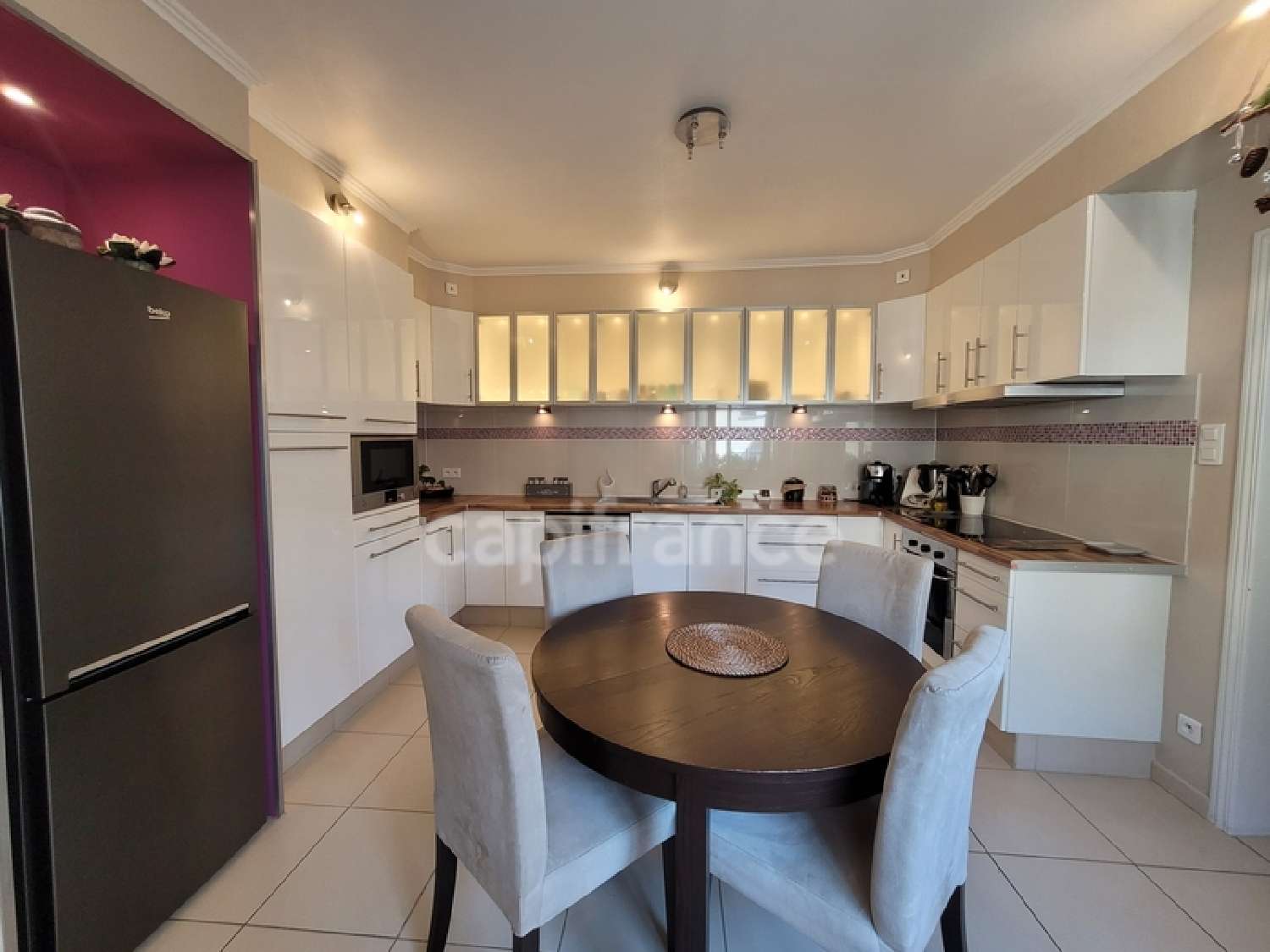  te koop huis Cornillon-Confoux Bouches-du-Rhône 6