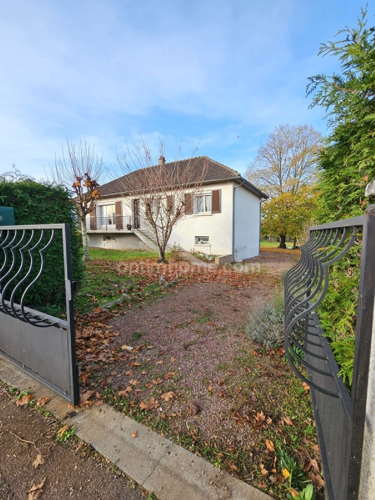for sale house Cosne-Cours-sur-Loire Nièvre 2
