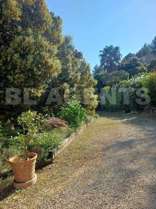 Cuges-les-Pins Bouches-du-Rhône Haus Bild 7200967