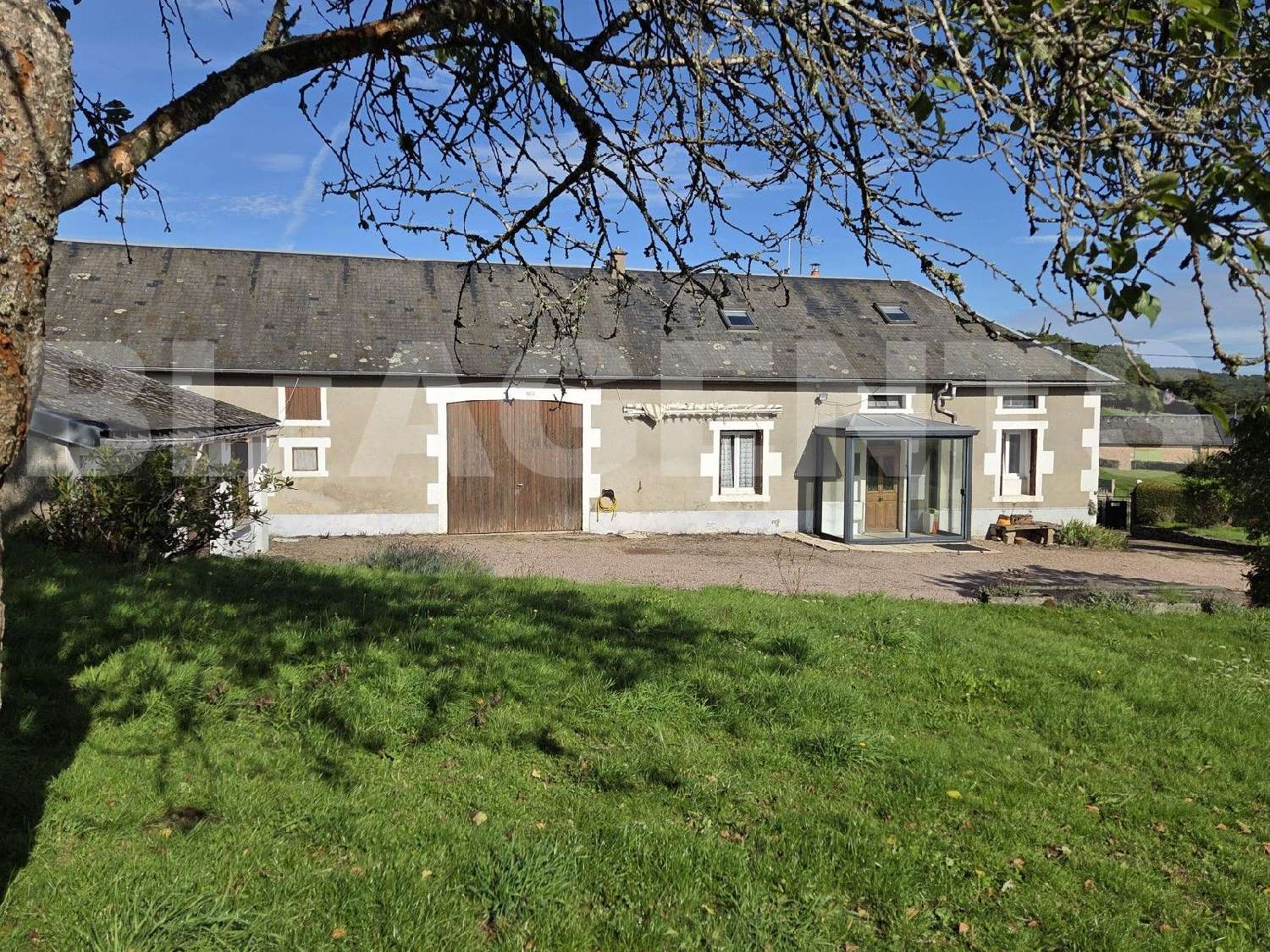  à vendre maison Dun-les-Places Nièvre 1