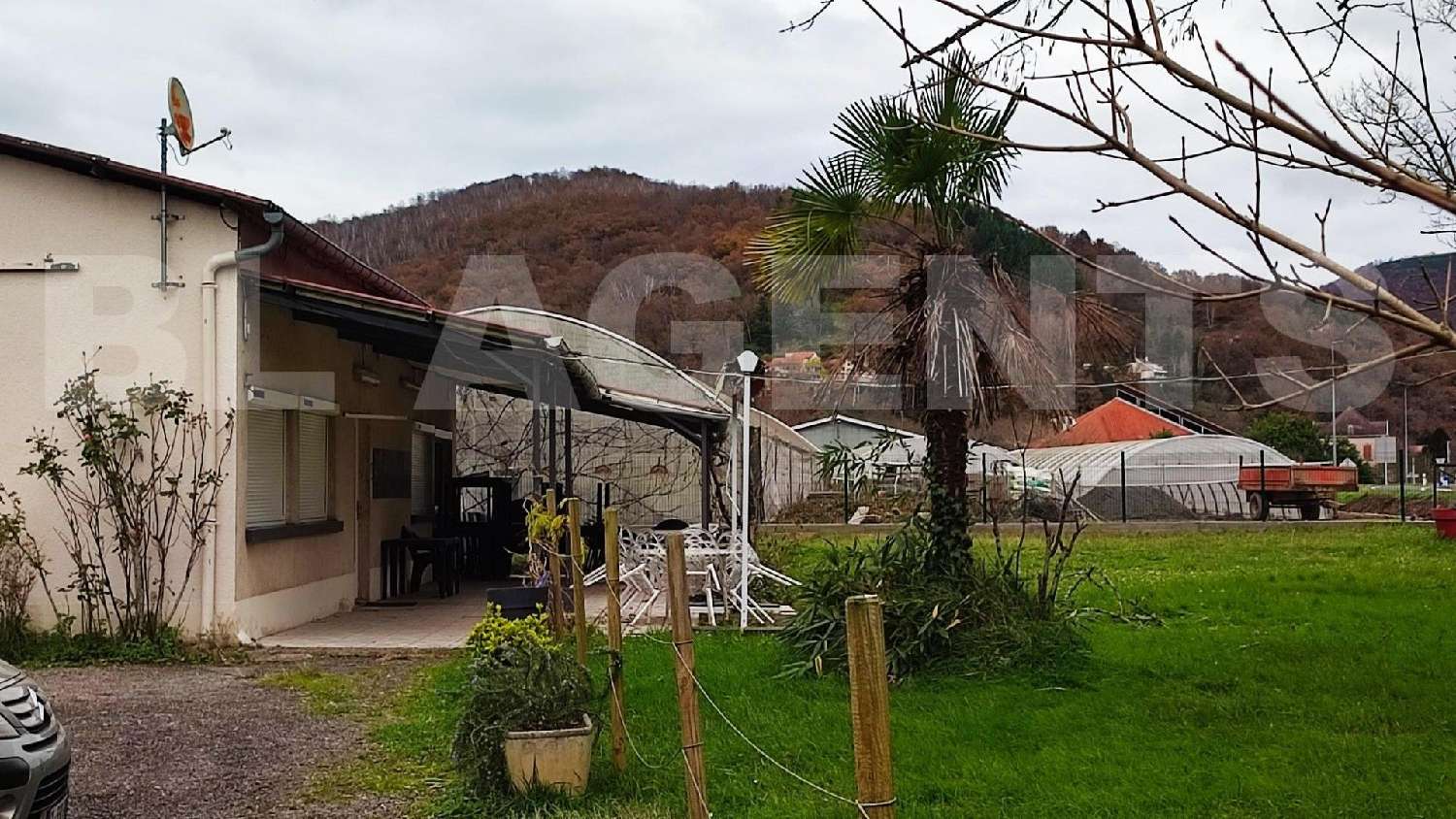  for sale house Enguialès Aveyron 1