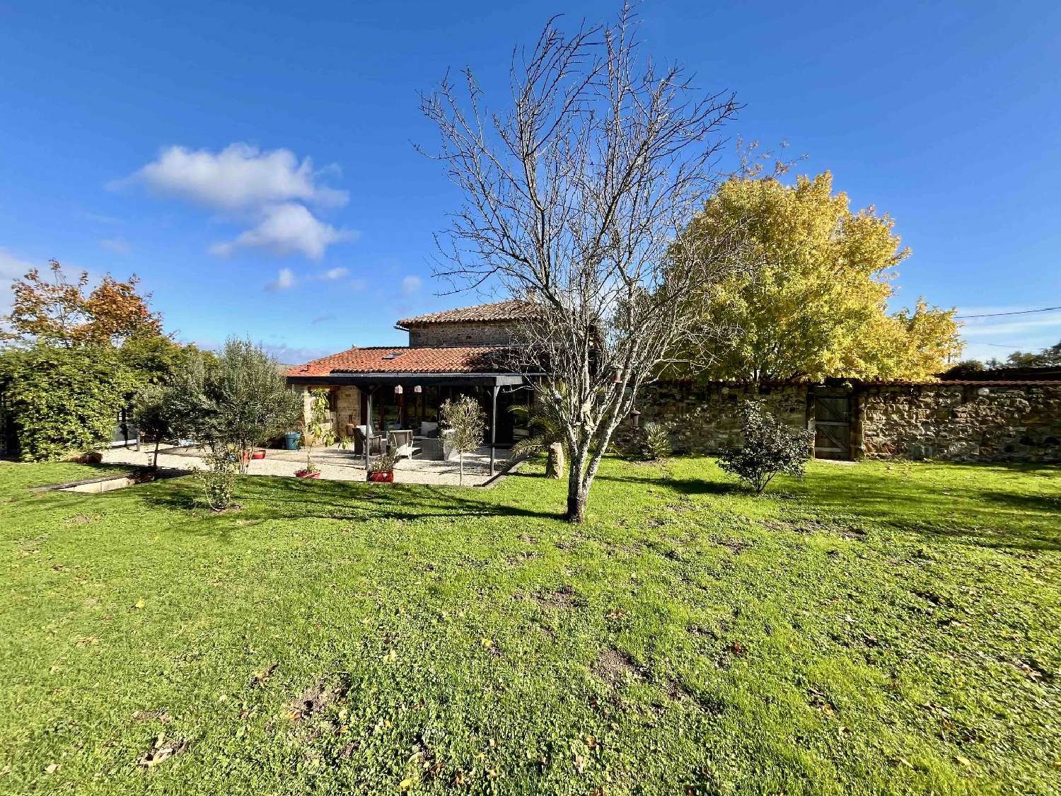 te koop huis Épenède Charente 8