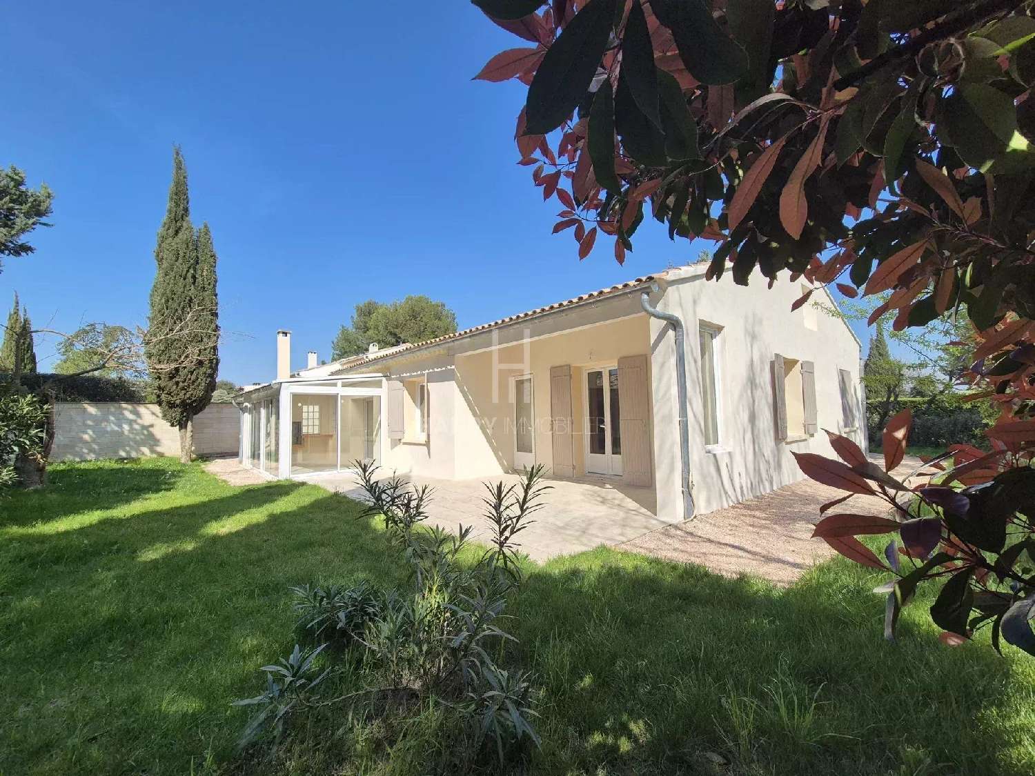 à vendre maison Eyragues Bouches-du-Rhône 1