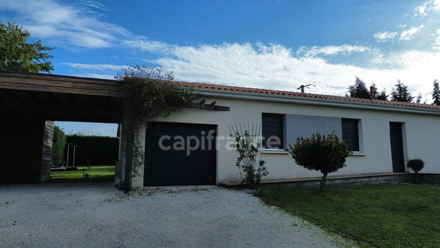 te koop huis Fontcouverte Charente-Maritime 2