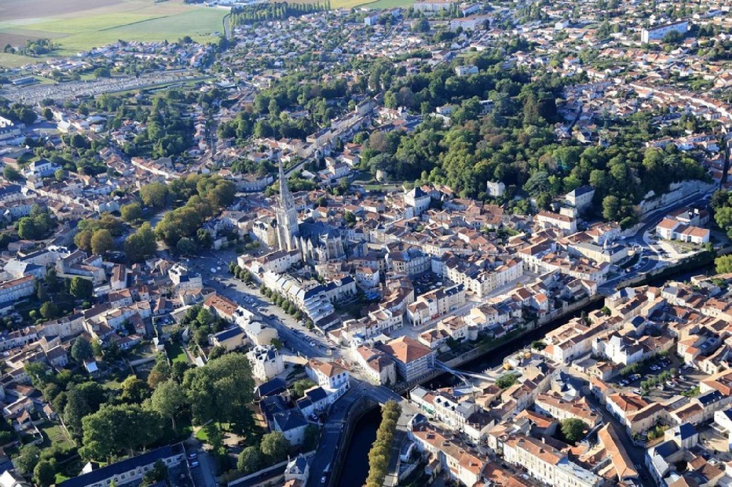  te koop huis Fontenay-le-Comte Vendée 5