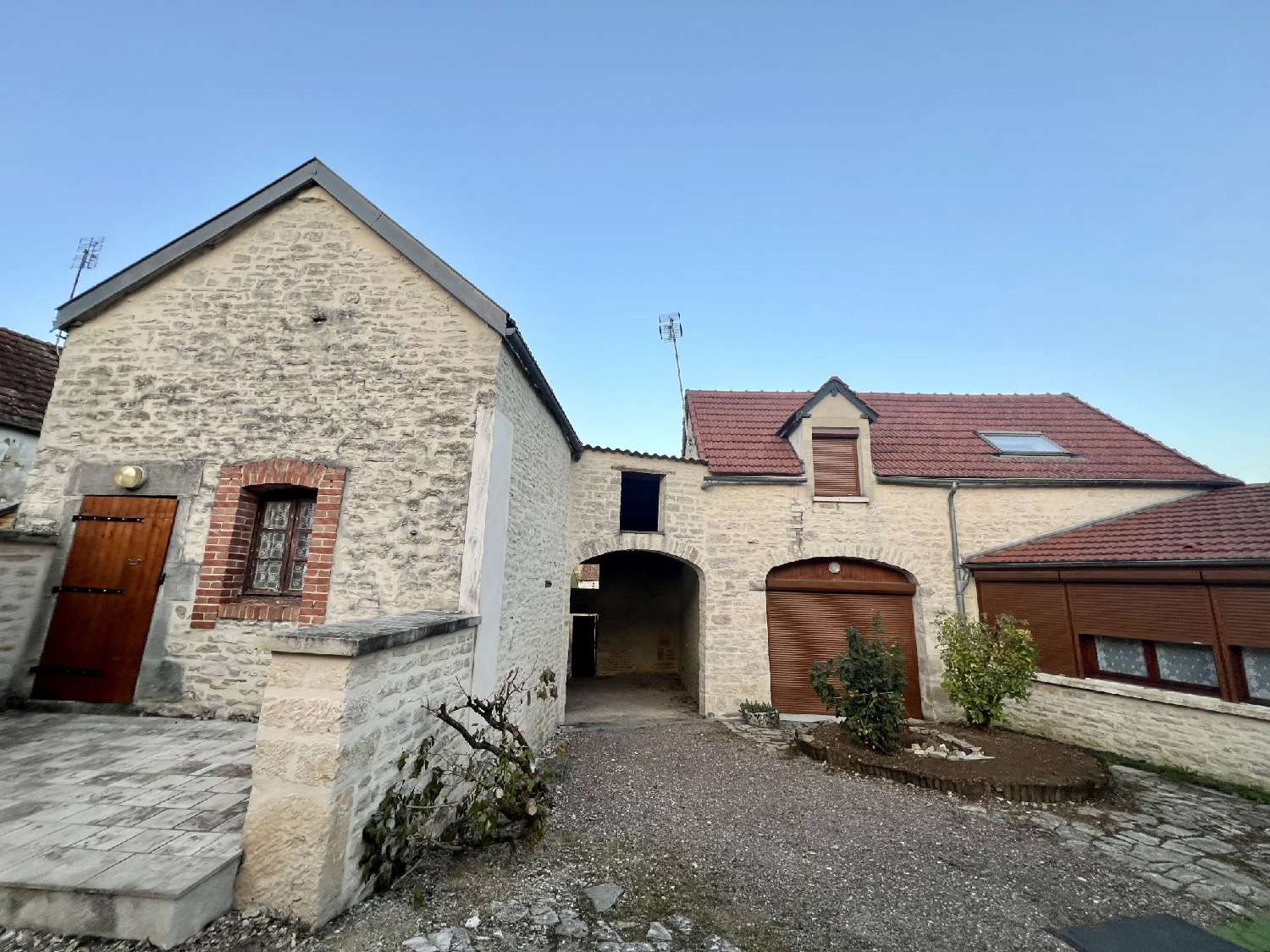 à vendre maison Fulvy Yonne 1