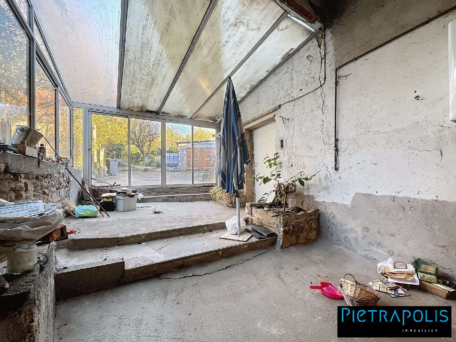 à vendre maison Genay Rhône 5