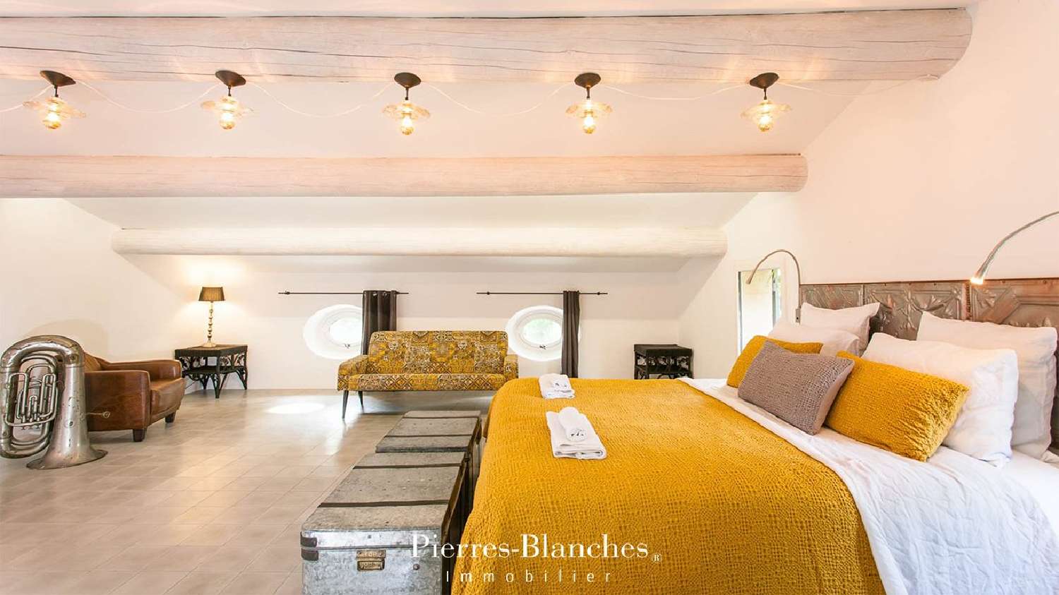  for sale house Gordes Vaucluse 7