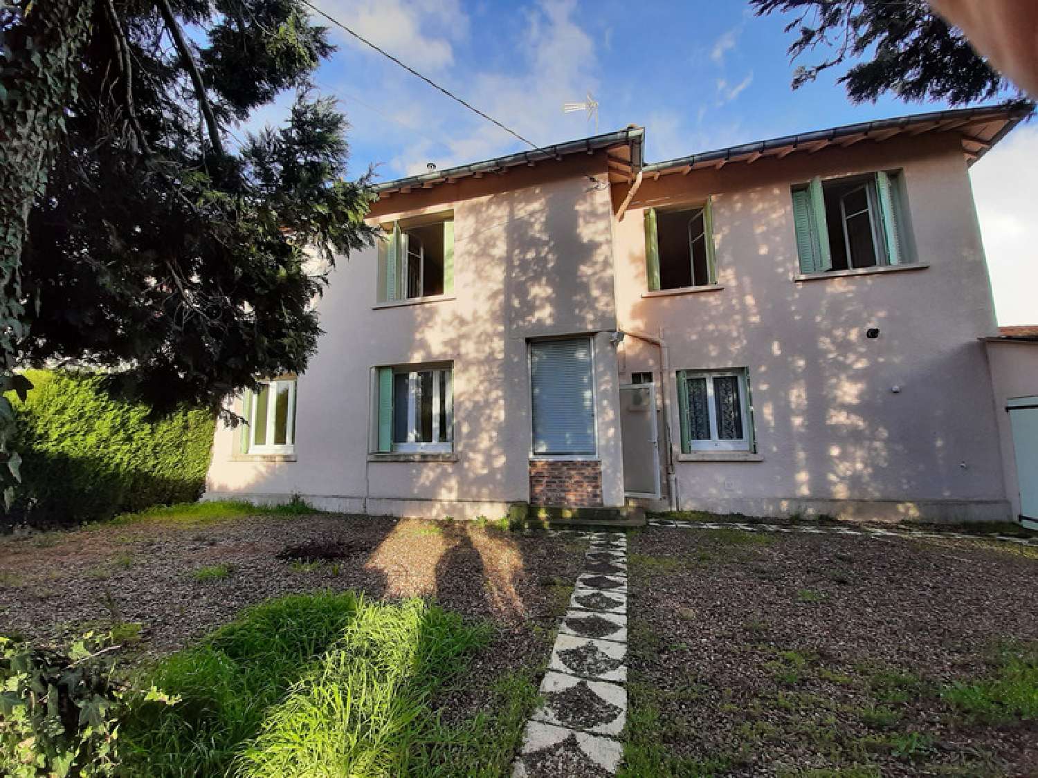 for sale house Gueugnon Saône-et-Loire 1