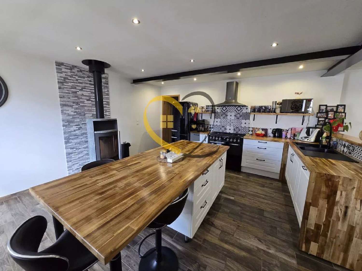 à vendre maison Henrichemont Cher 1