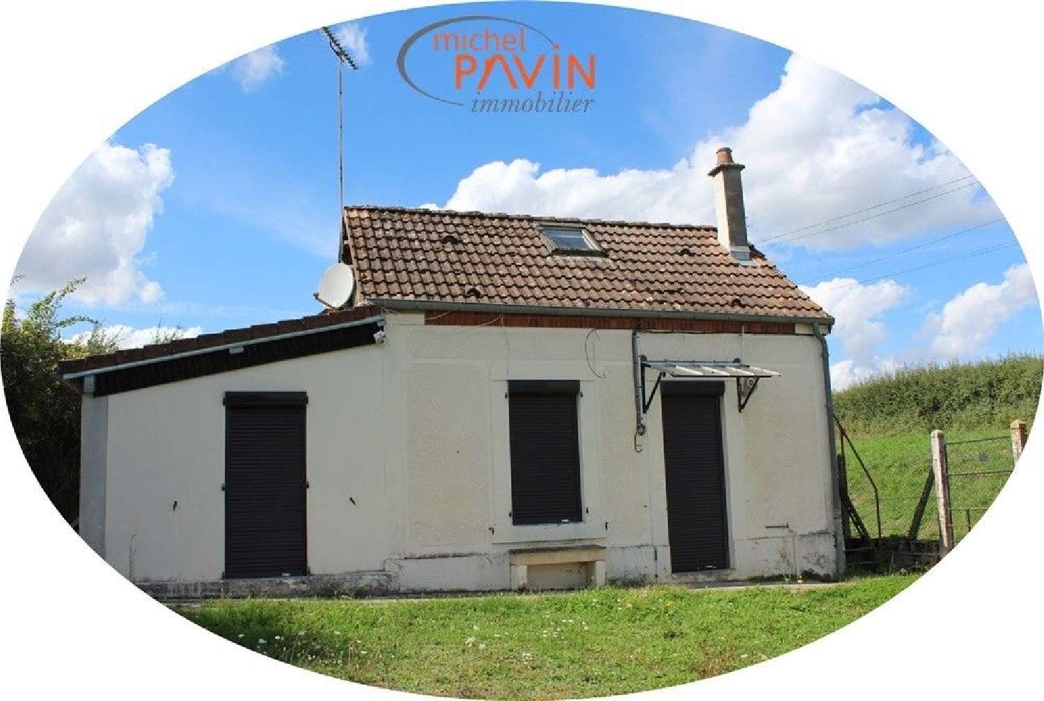  à vendre maison Jouet-sur-l'Aubois Cher 1