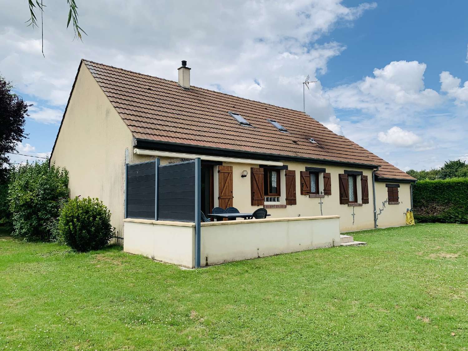 te koop huis Jouy Yonne 1