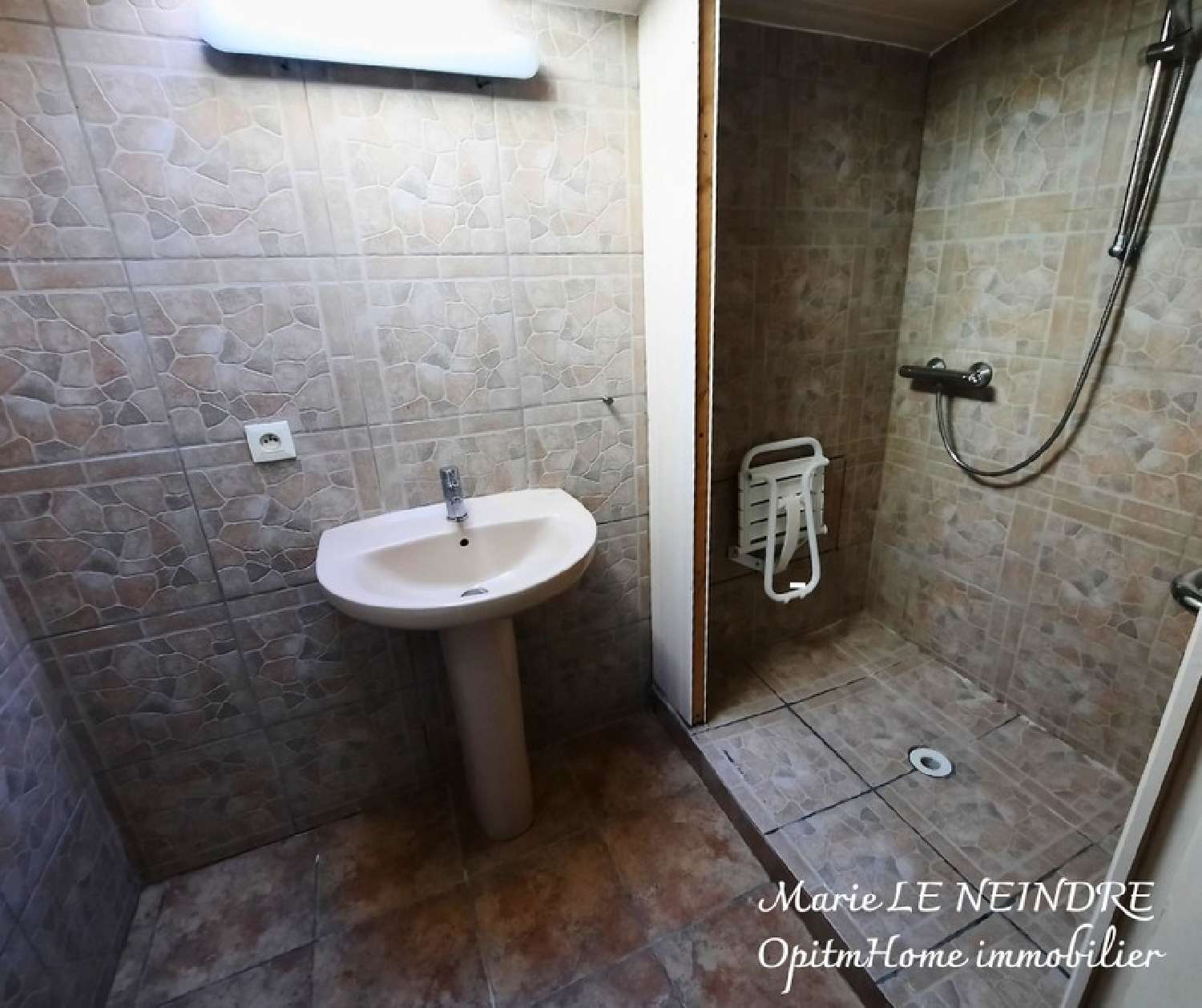 à vendre maison Kergrist-Moëlou Côtes-d'Armor 8