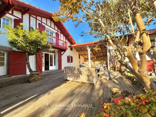La Bastide-Clairence Pyrénées-Atlantiques huis foto 7174189