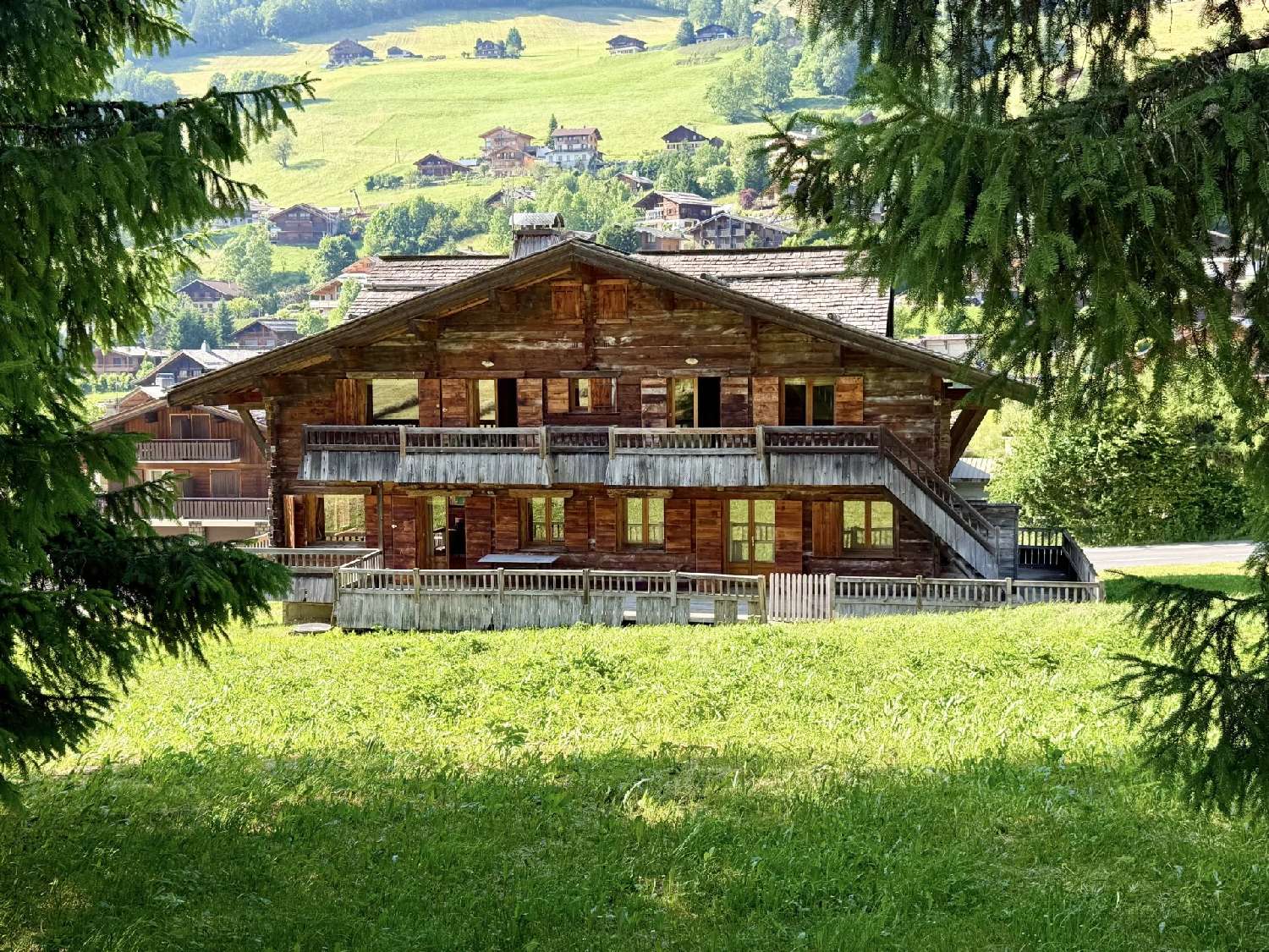  à vendre maison La Clusaz Haute-Savoie 2