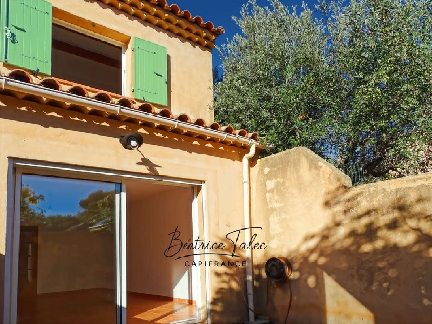  te koop huis La Fare-les-Oliviers Bouches-du-Rhône 2