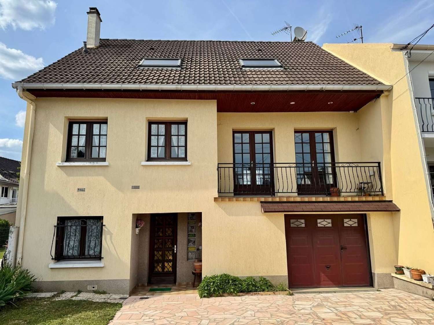 te koop huis Fouju Seine-et-Marne 1