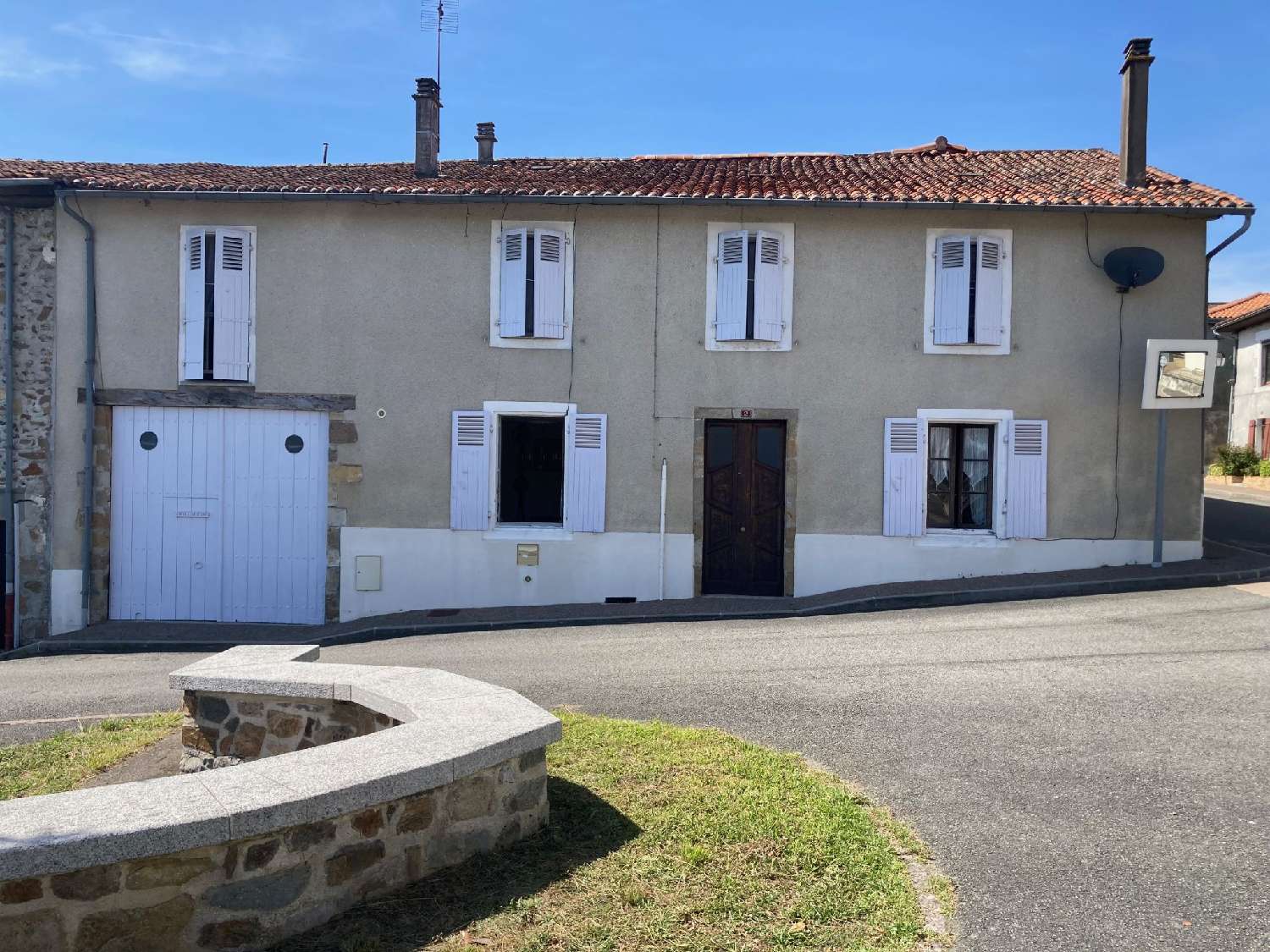  à vendre maison La Péruse Charente 1