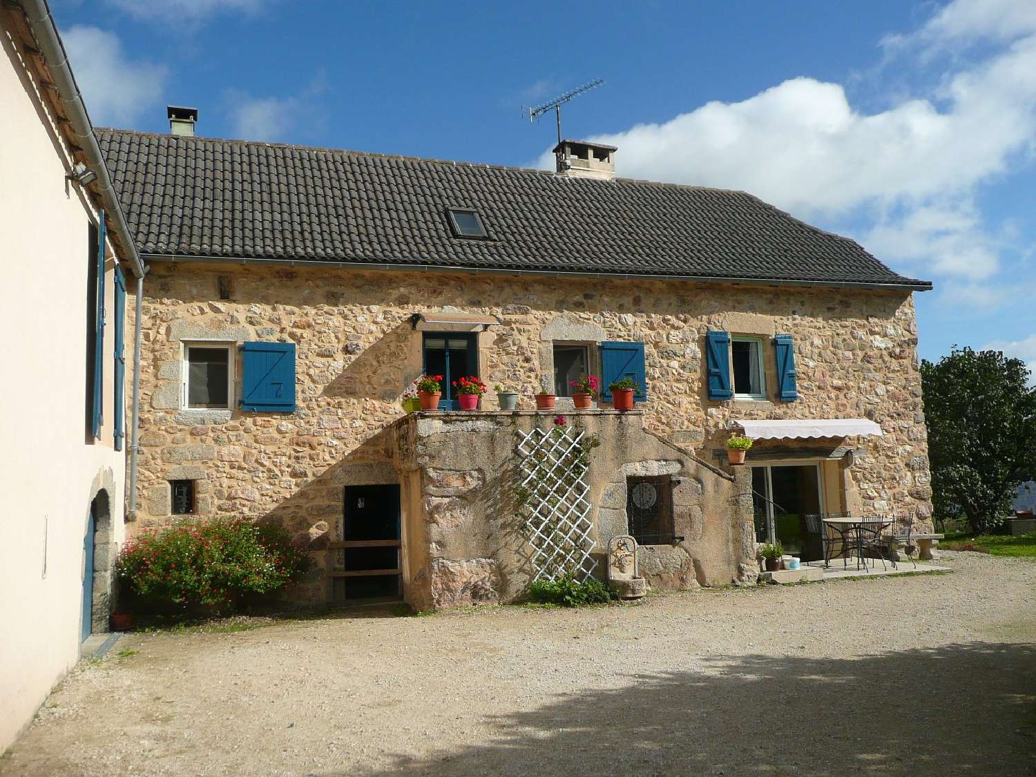 te koop huis La Salvetat-Peyralès Aveyron 3