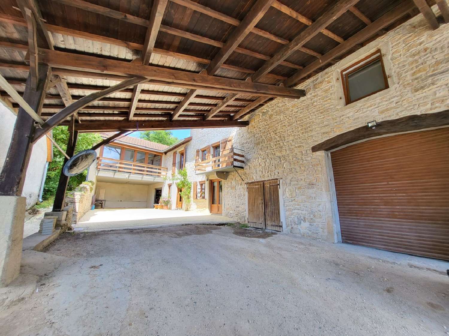 à vendre maison Lagnieu Ain 1