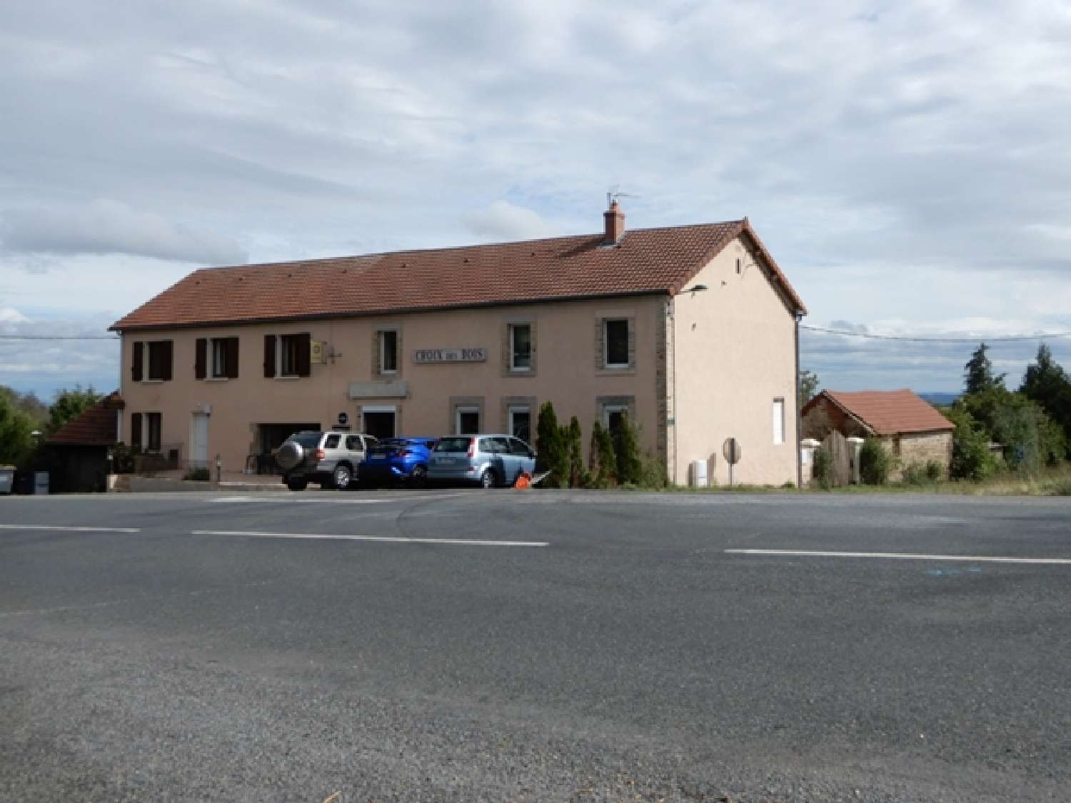  for sale house Lalizolle Allier 1