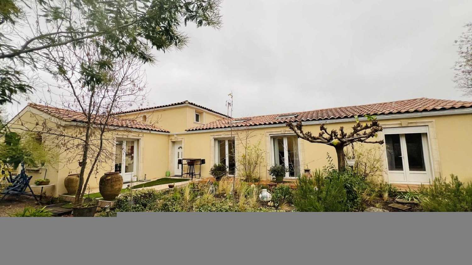  te koop huis Laurens Hérault 3