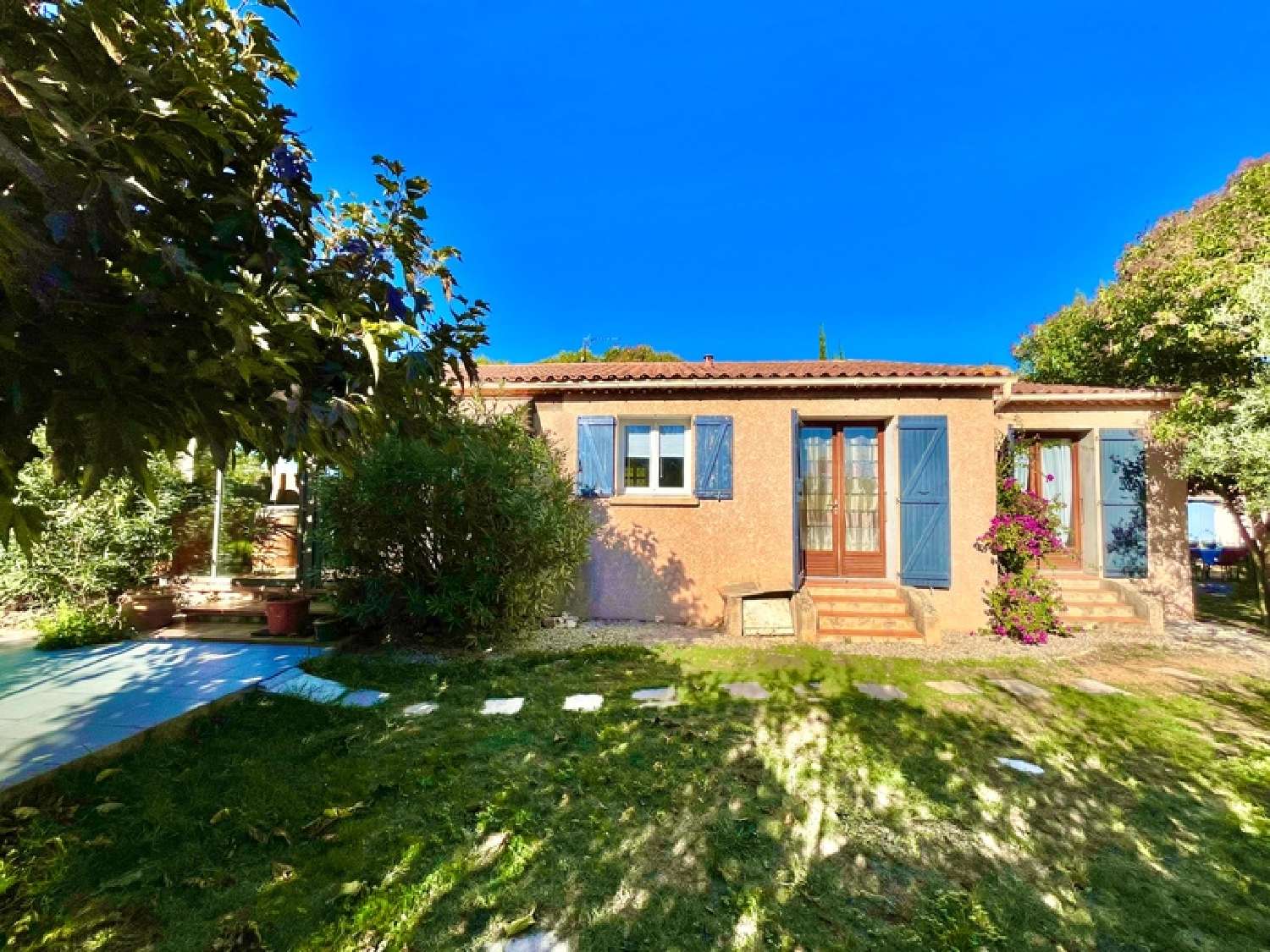 te koop huis Le Muy Var 3