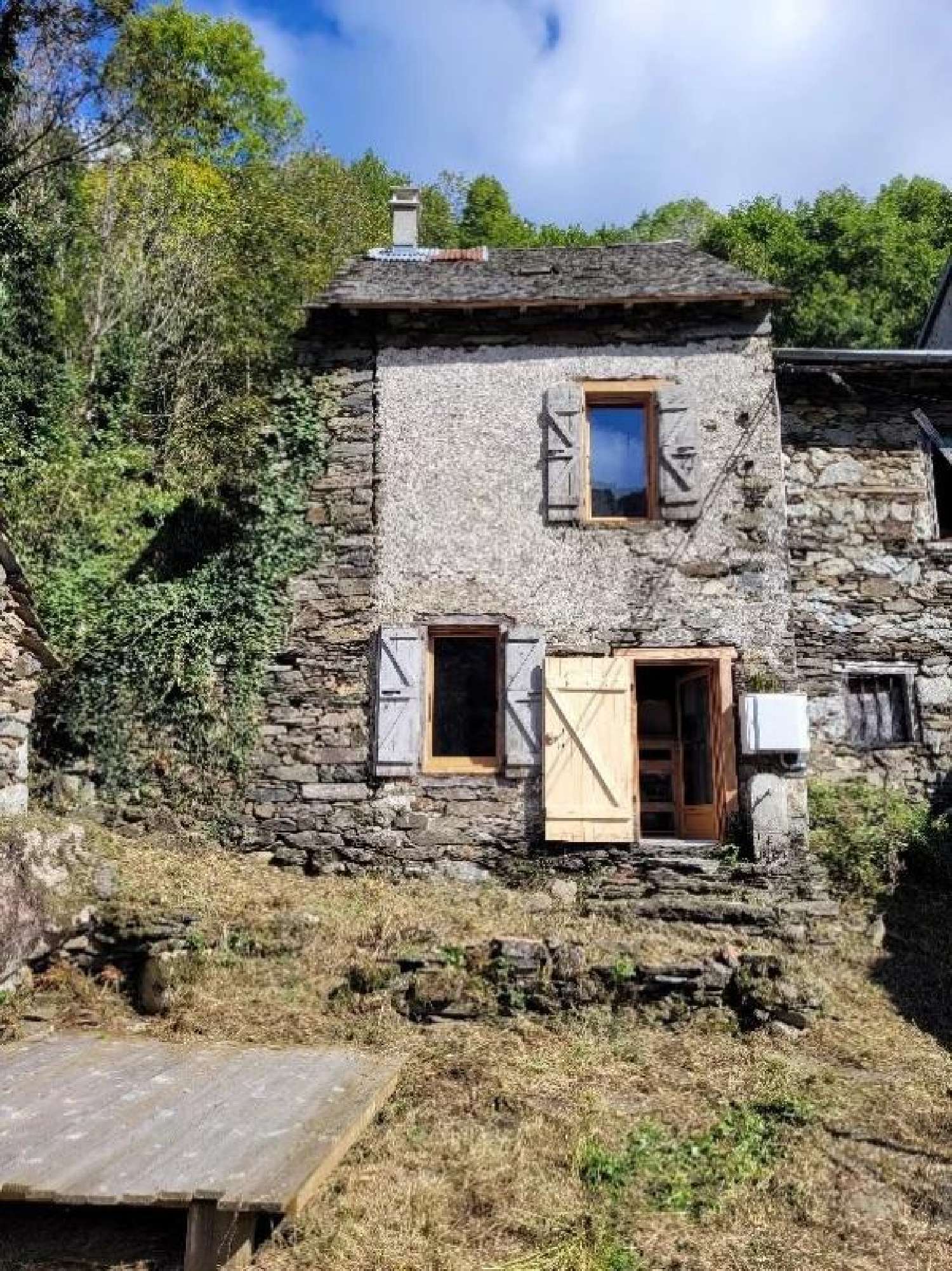  te koop huis Le Port Ariège 2