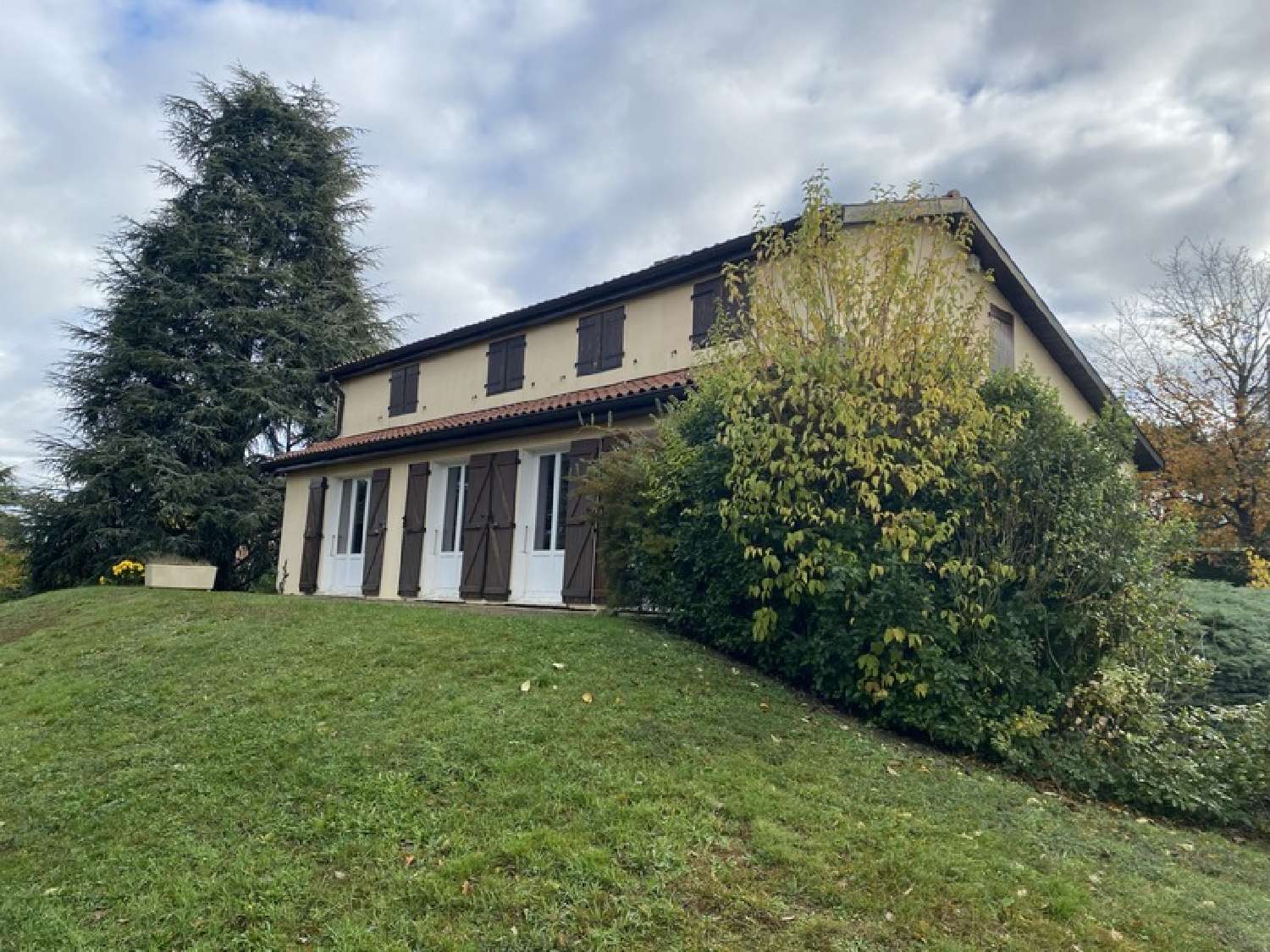 te koop huis Lentilly Rhône 1