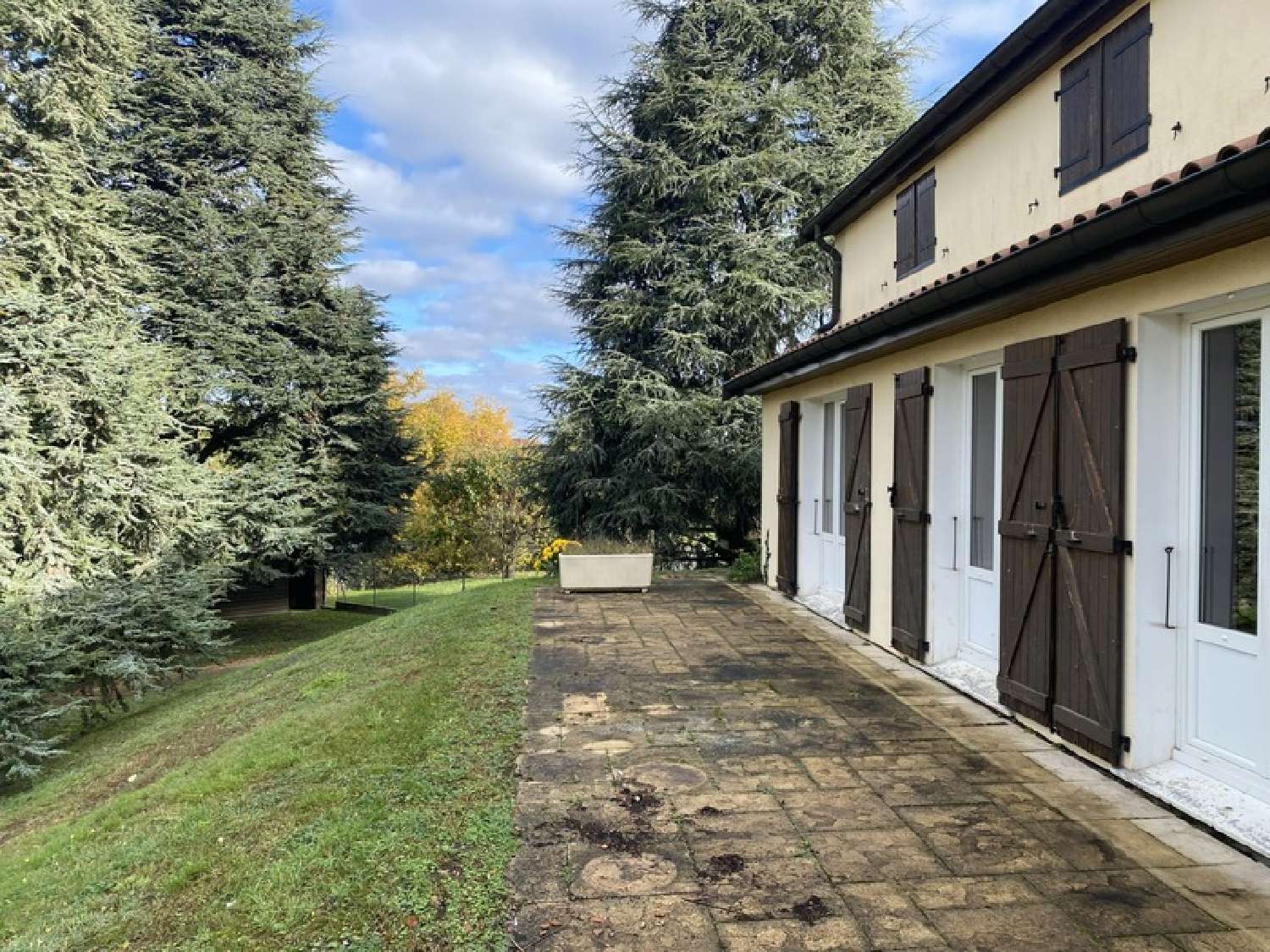 te koop huis Lentilly Rhône 2