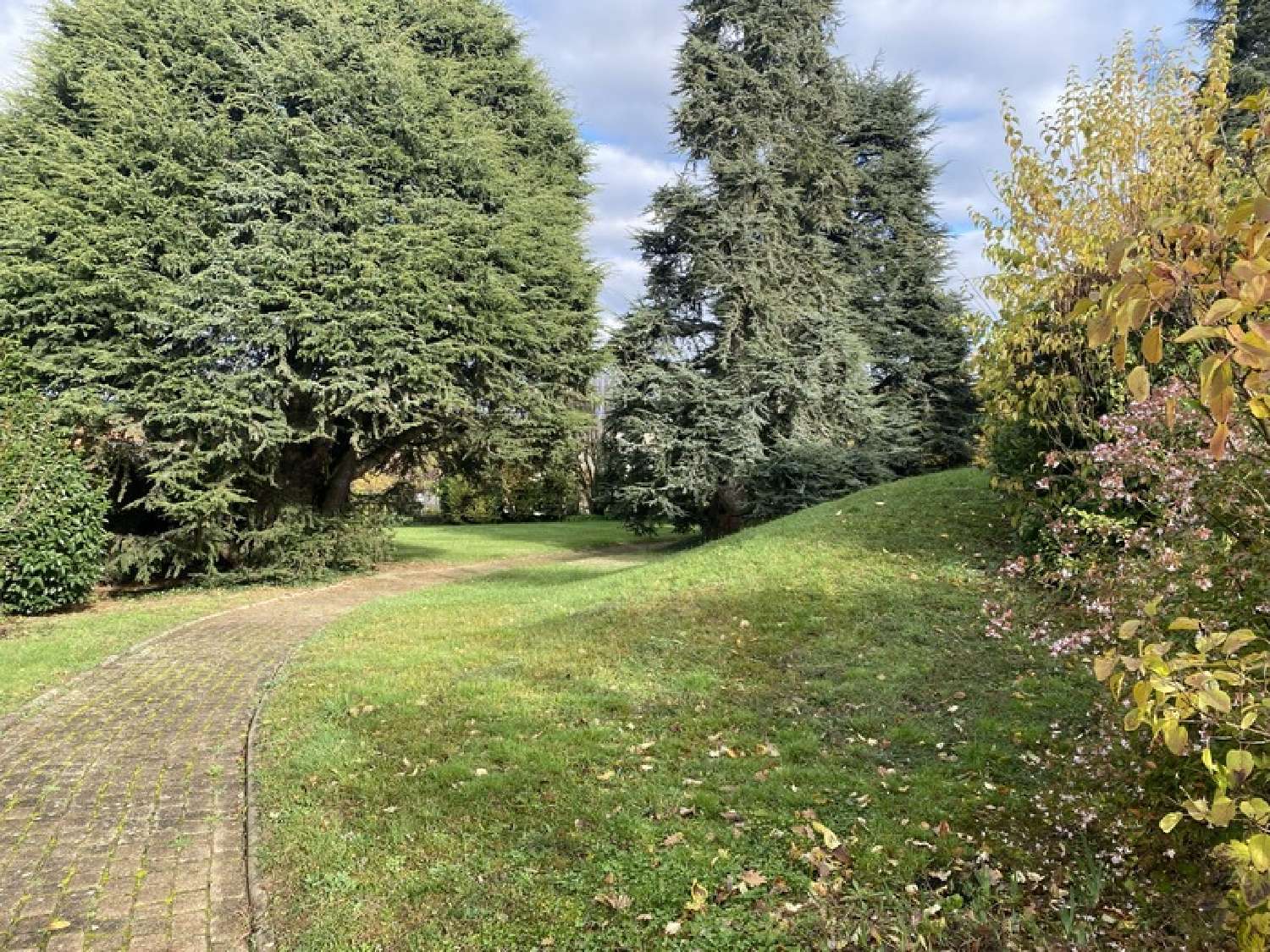 te koop huis Lentilly Rhône 4