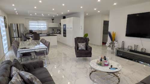 Lons-le-Saunier Jura Haus Bild 7201160