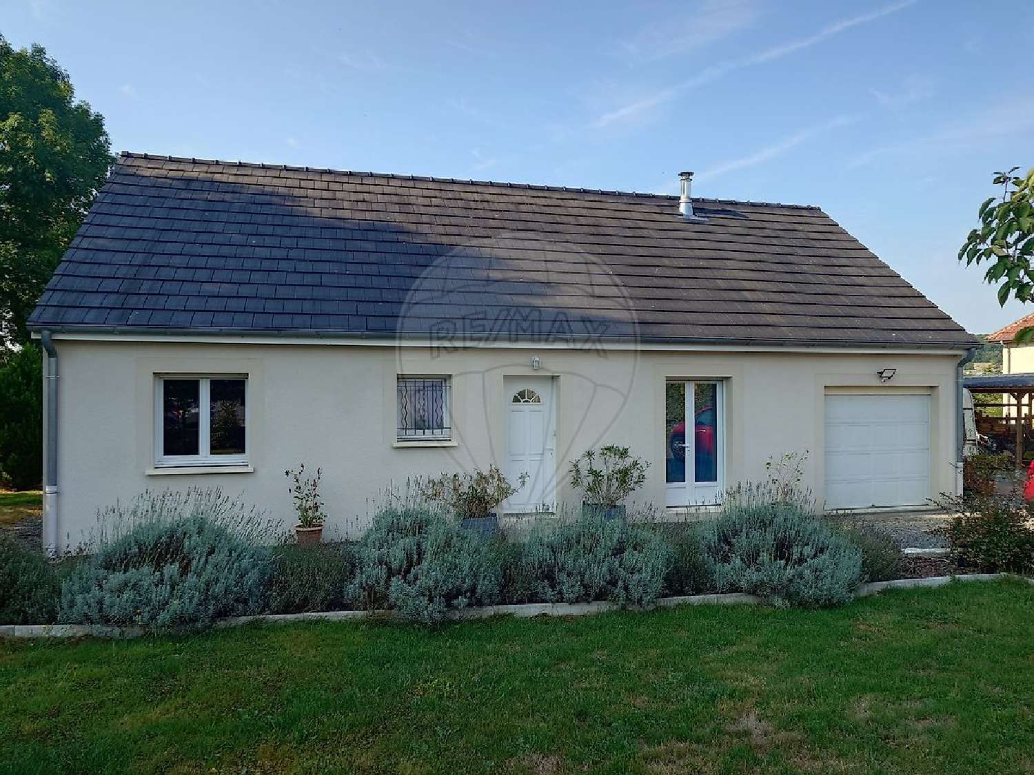 te koop huis Luzy Nièvre 2