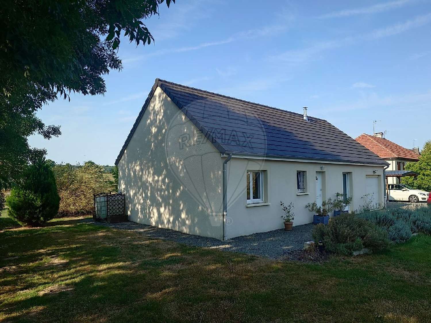 te koop huis Luzy Nièvre 3