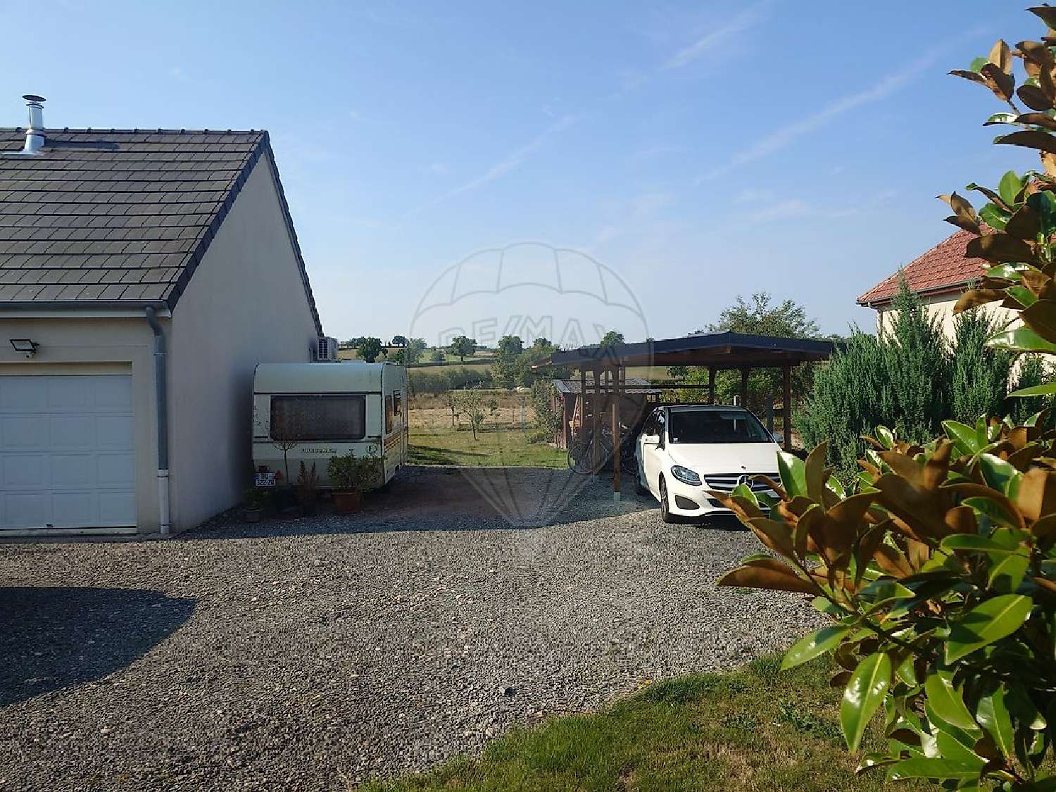 te koop huis Luzy Nièvre 4