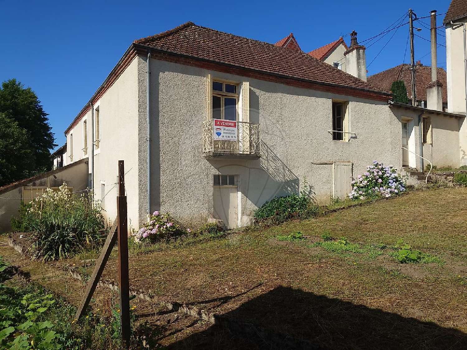  te koop huis Luzy Nièvre 1