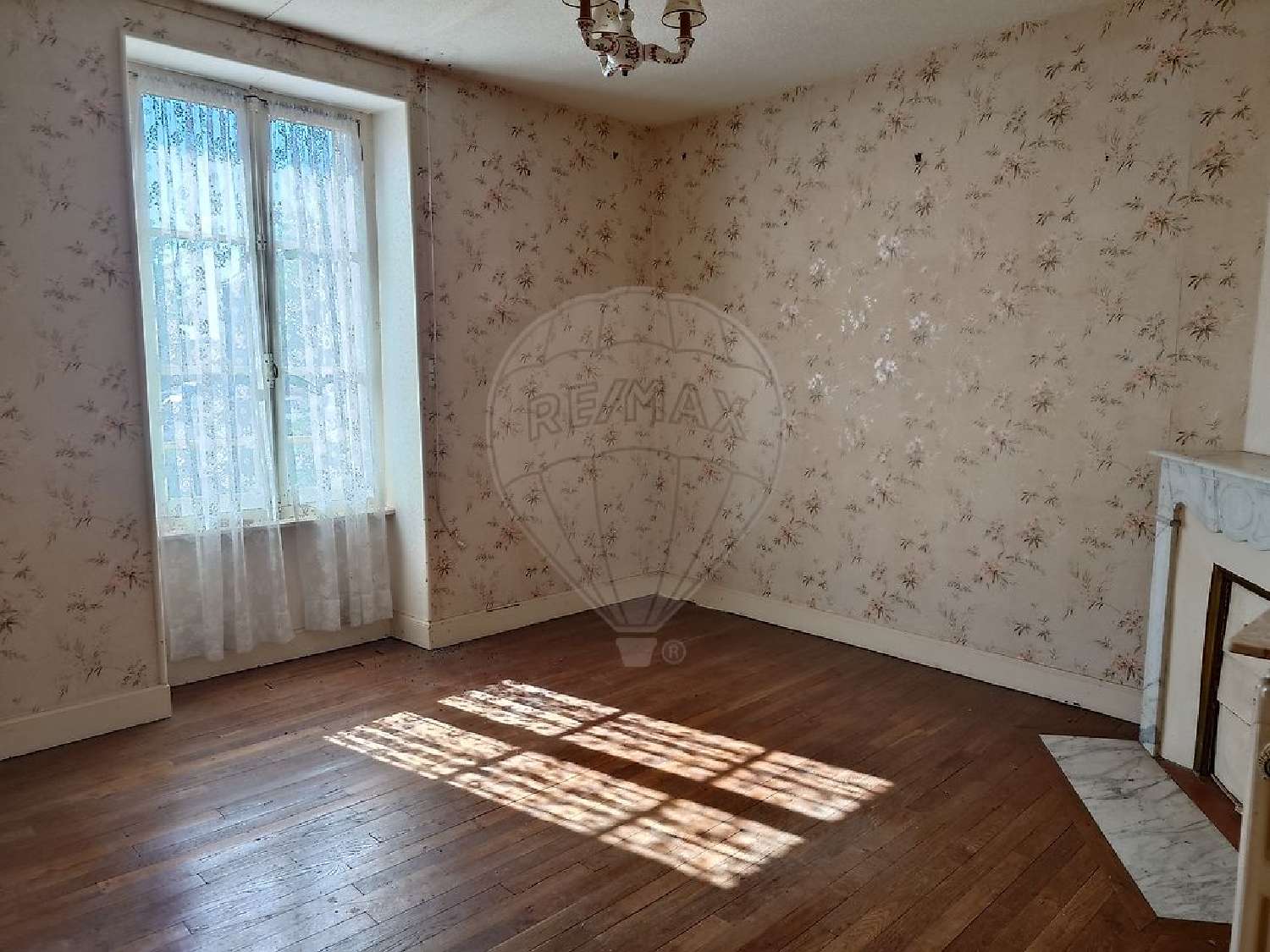  te koop huis Luzy Nièvre 8