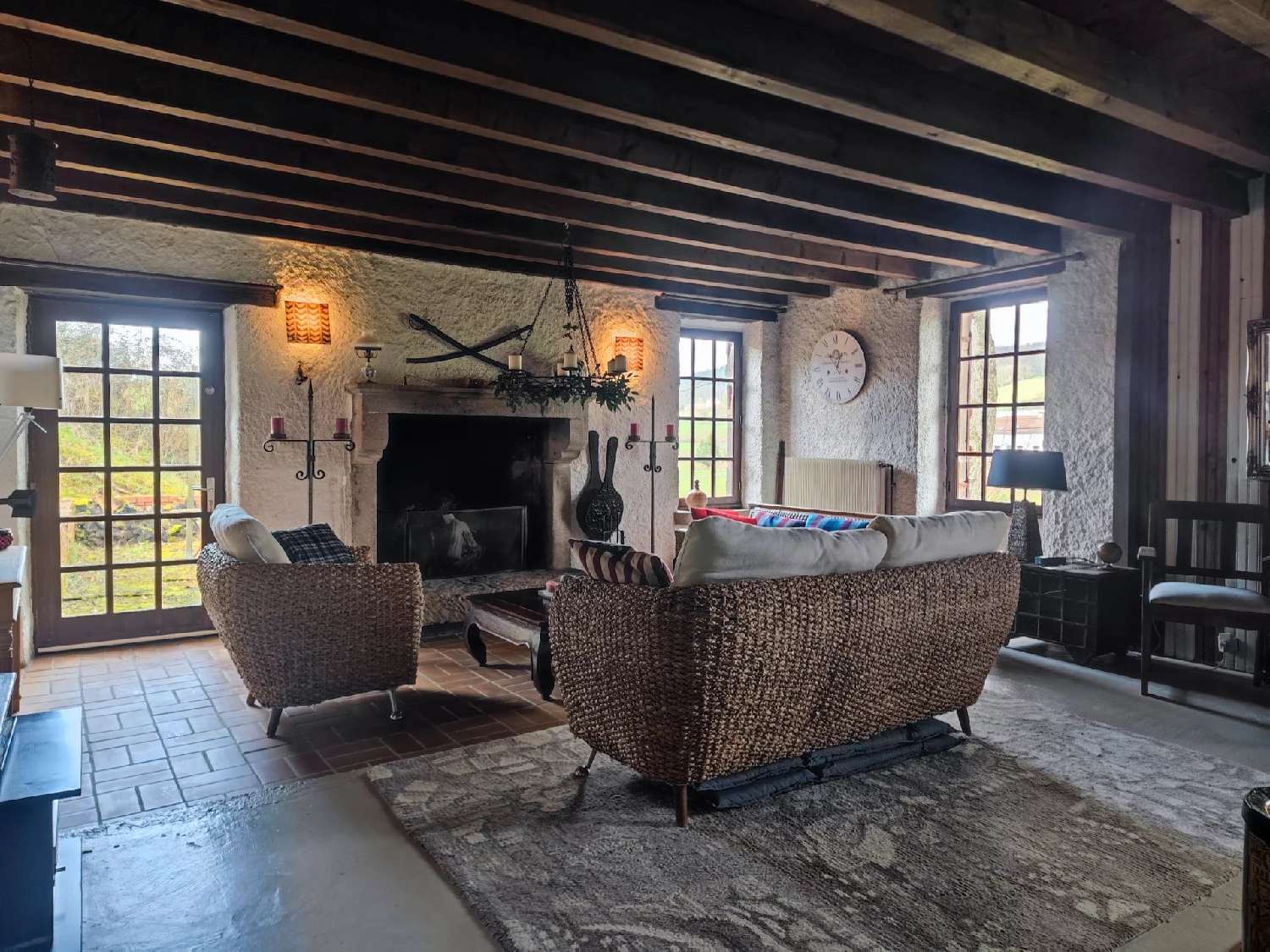 en venta casa Luzy Nièvre 5