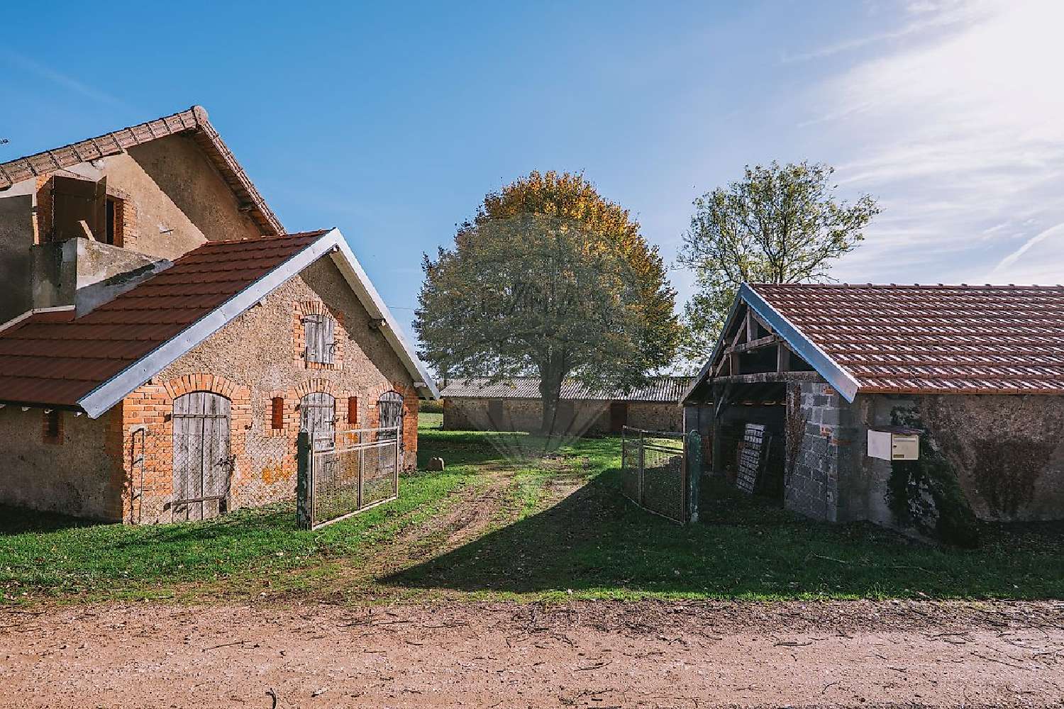 te koop huis Montaigüet-en-Forez Allier 3