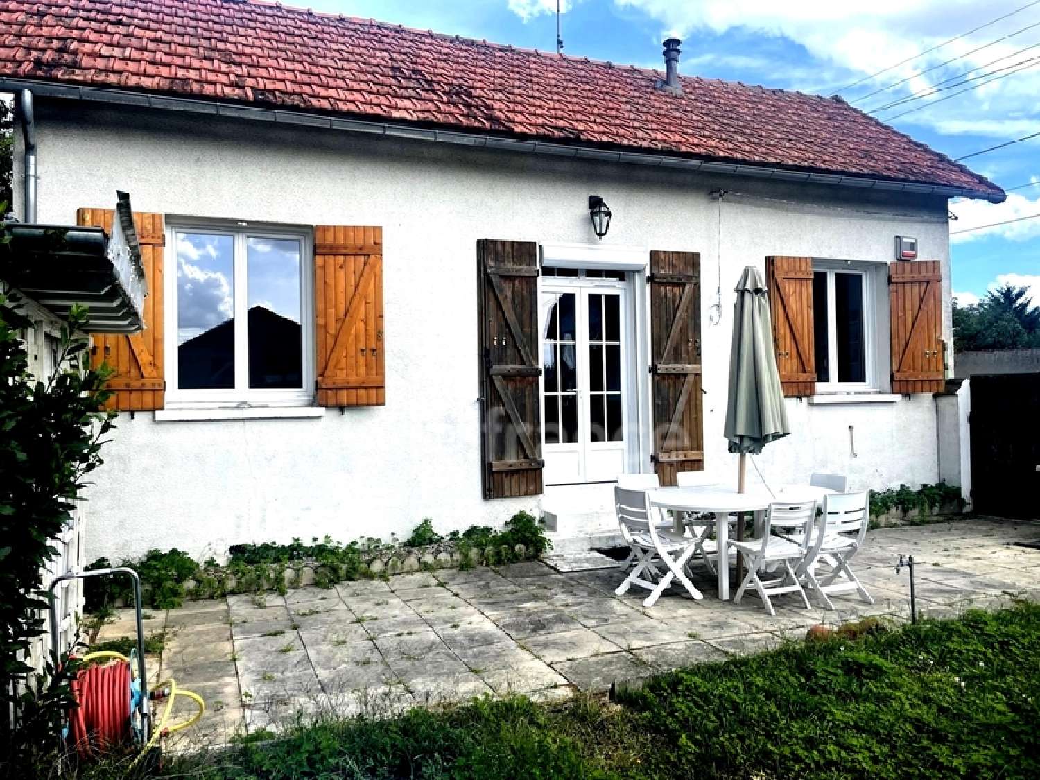 for sale house Montargis Loiret 2