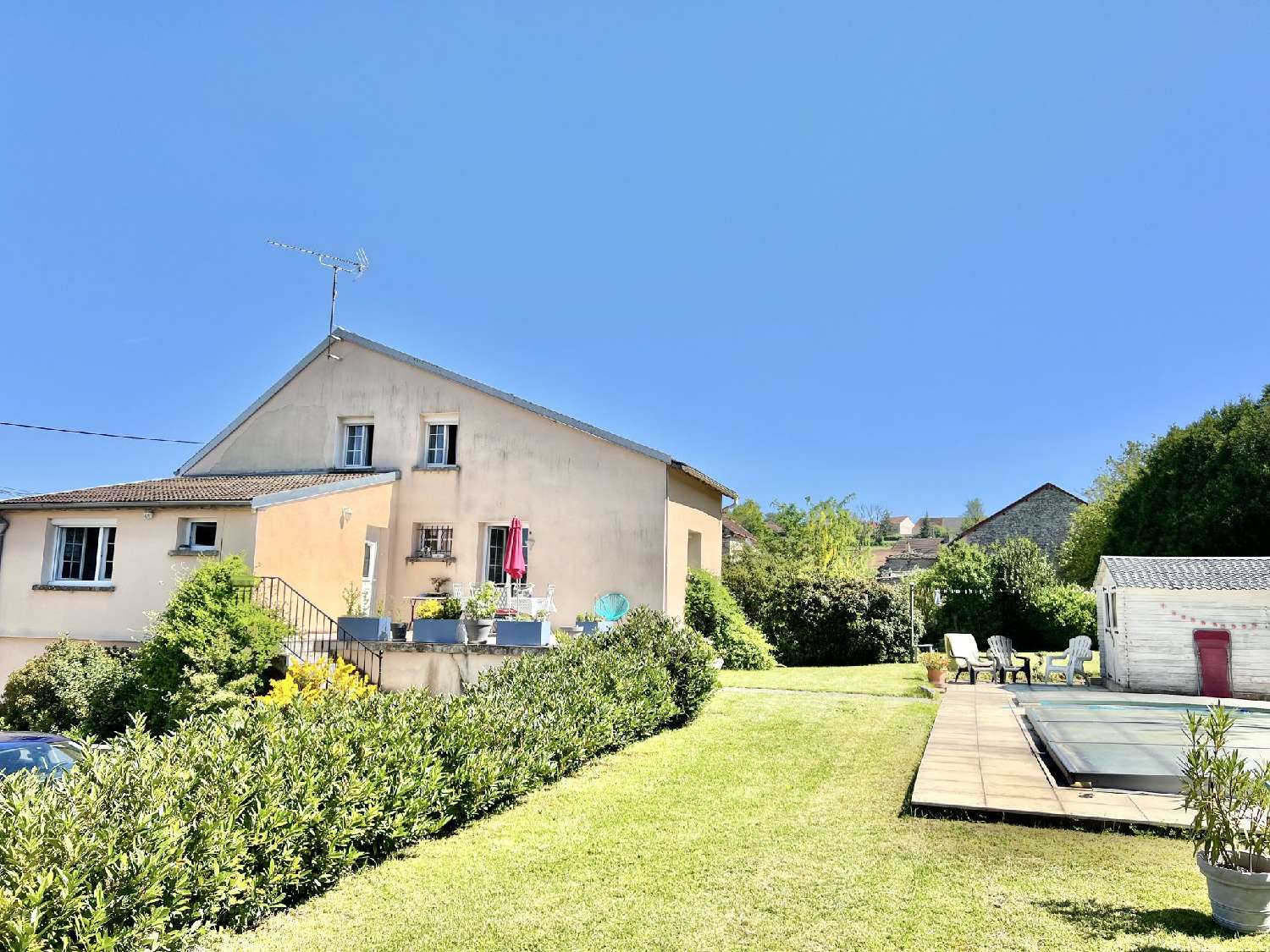 à vendre maison Montbard Côte-d'Or 1