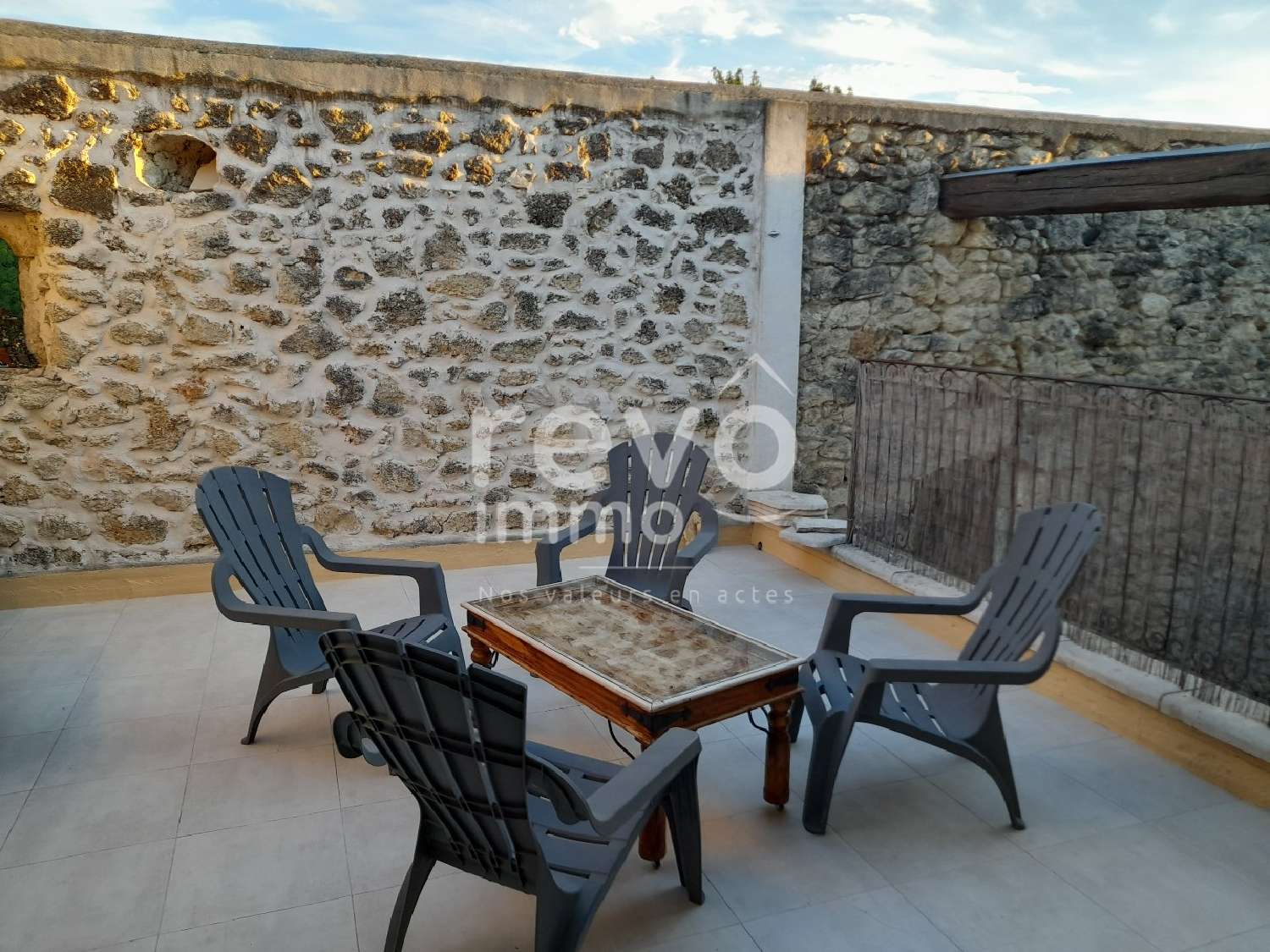 en venta casa Montbazin Hérault 5