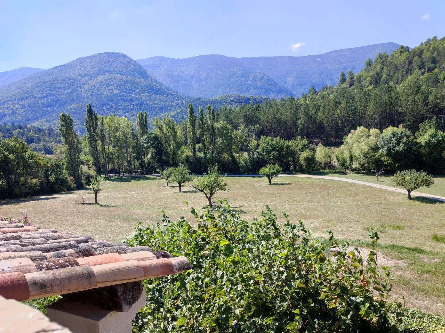  te koop huis Montbrun-les-Bains Drôme 1