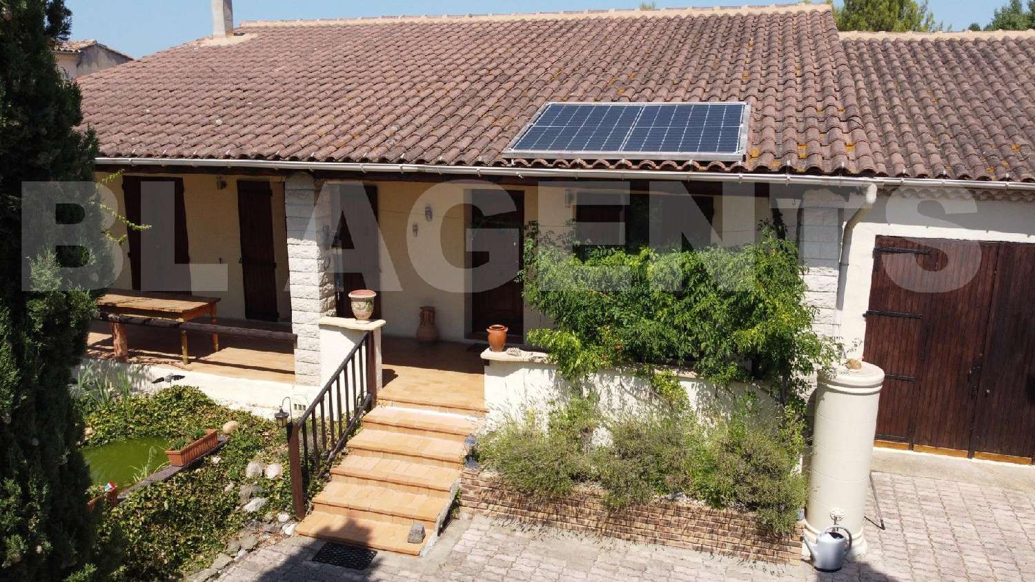  te koop huis Montfrin Gard 1