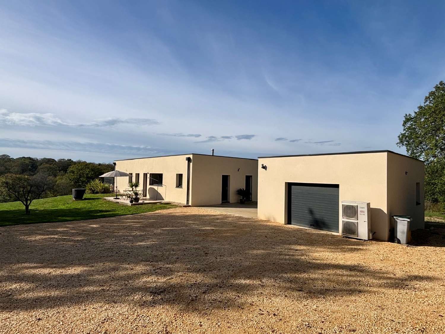  for sale house Montlauzun Lot 5