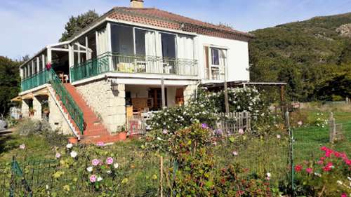 Montpezat-sous-Bauzon Ardeche huis foto