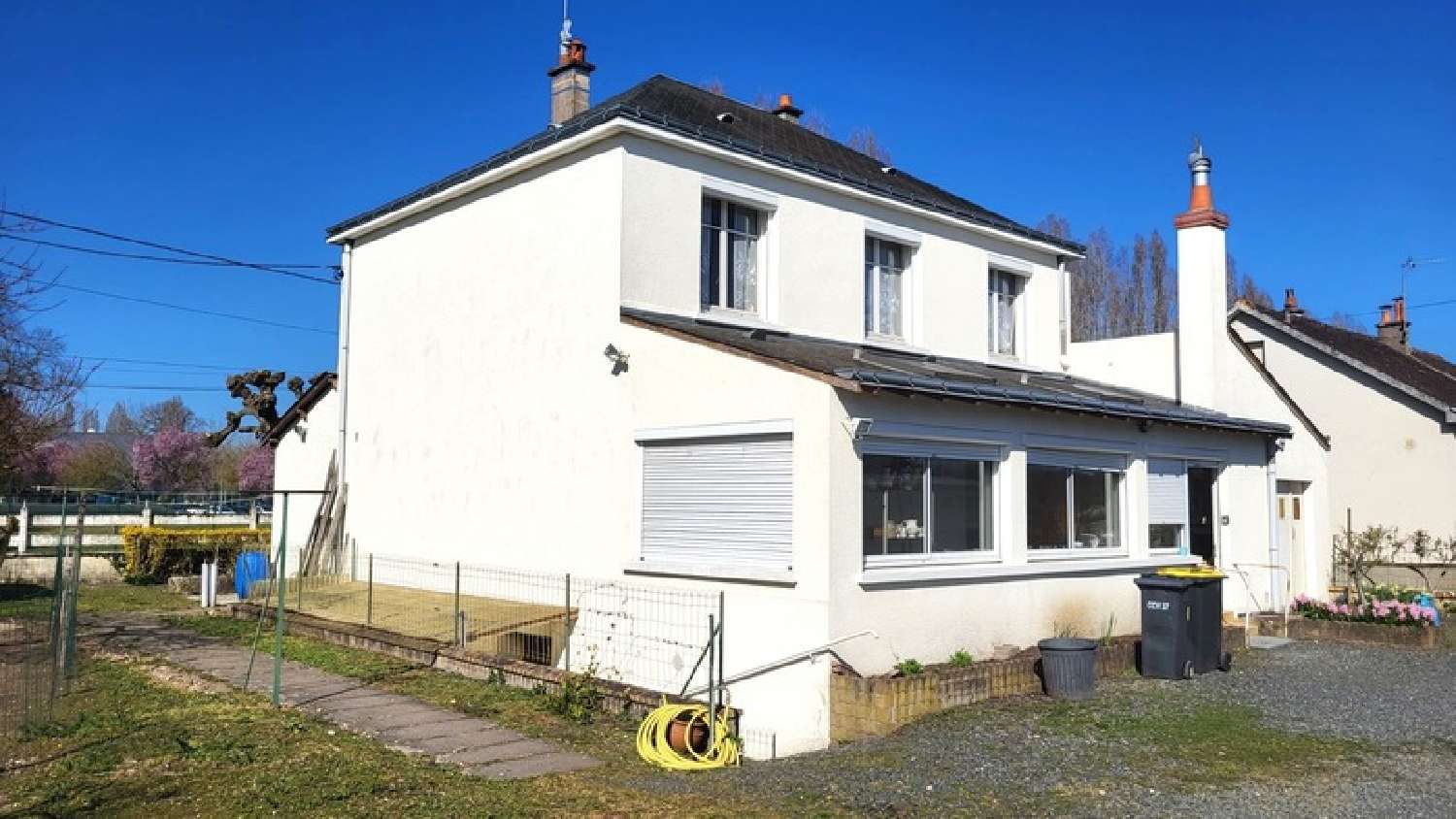 for sale house Monts Indre-et-Loire 2