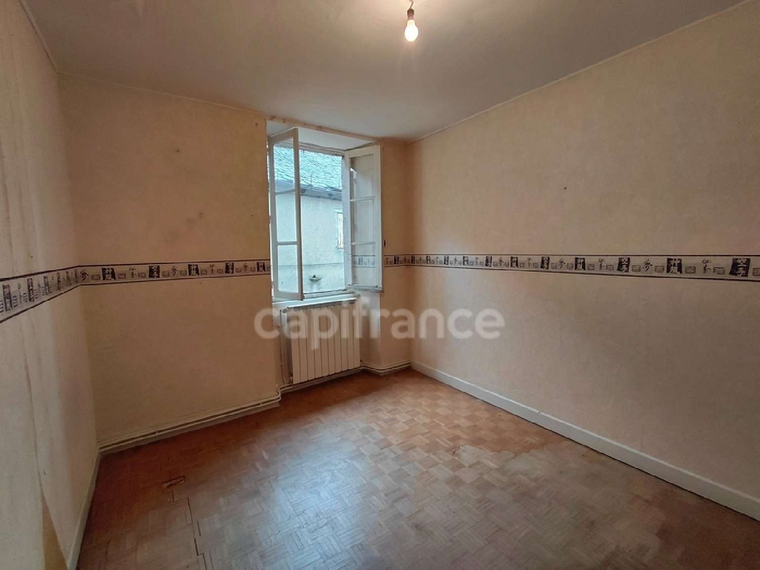  à vendre maison Montsalvy Cantal 7