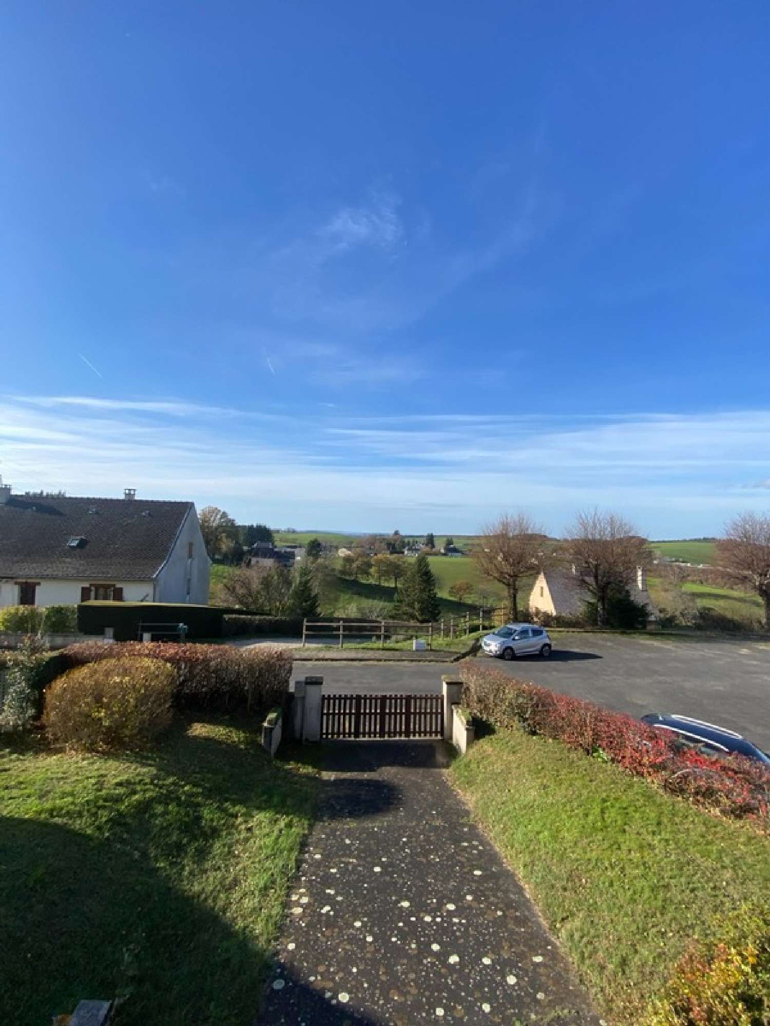 en venta casa Montsalvy Cantal 4